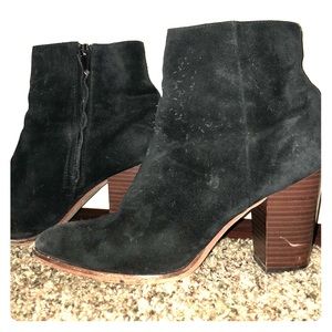 Black Sam Edelman booties